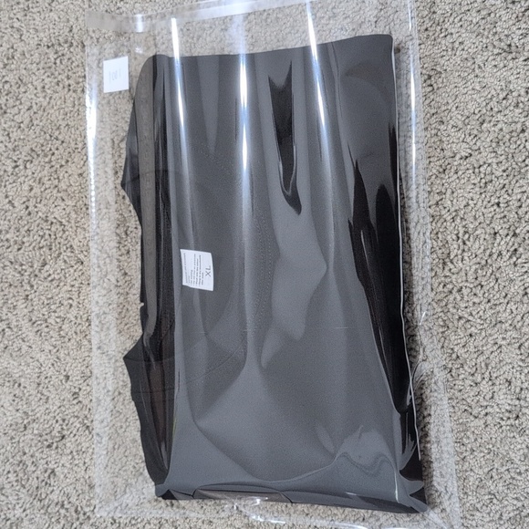 Cool Moms Have Tattoos Graphic T-Shirt Black NWOT Women's XL - Picture 7 of 7